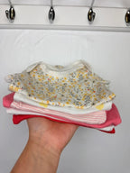 Newborn & 0-3 Months girls bodysuit set