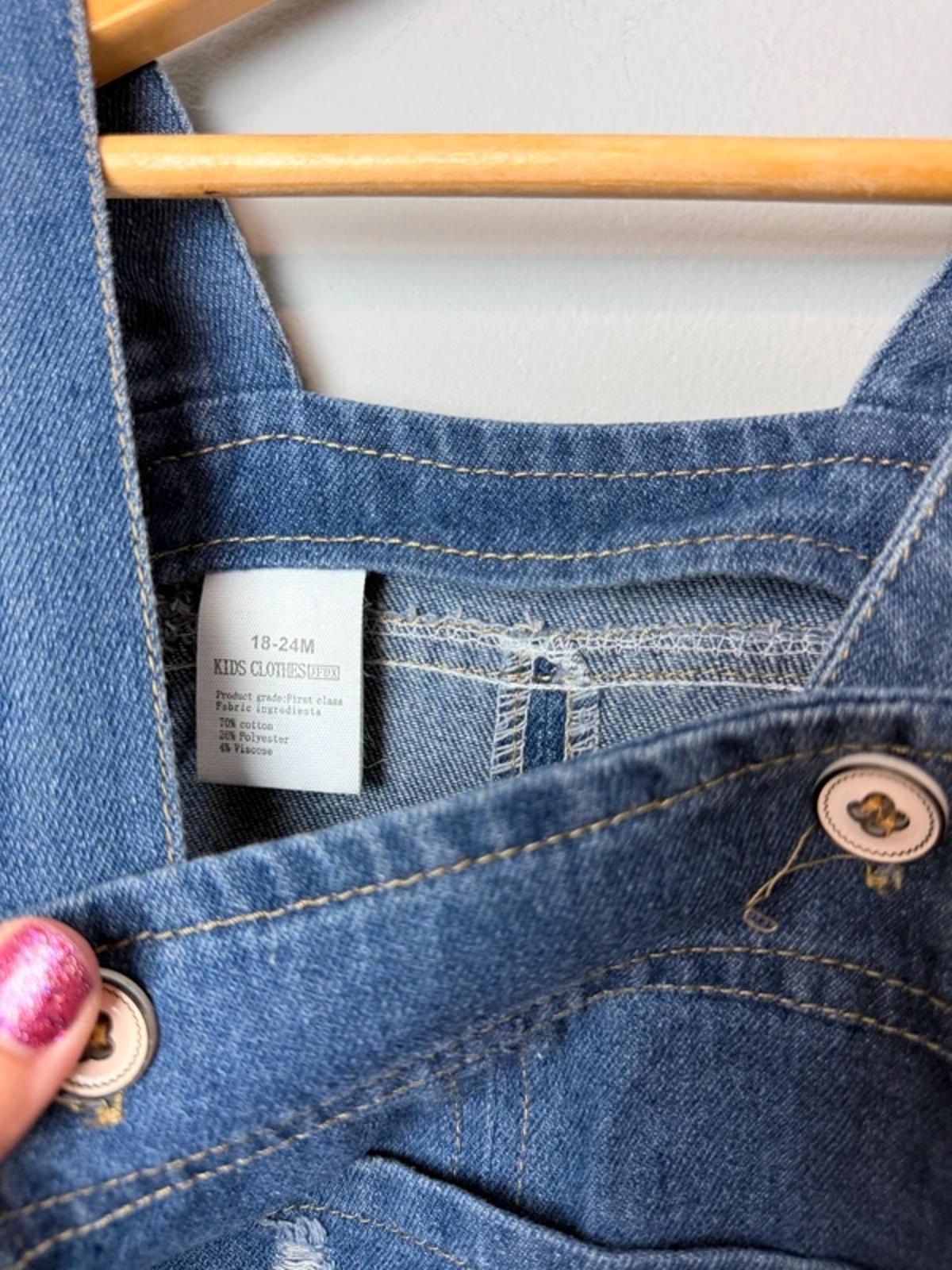 Blue Denim Baggy Dungarees JFDX Boys Girls Size 18 - 24 Months - Discounted high street clothing for children, ladies and men including everyday wear and seasonal styles. UK online