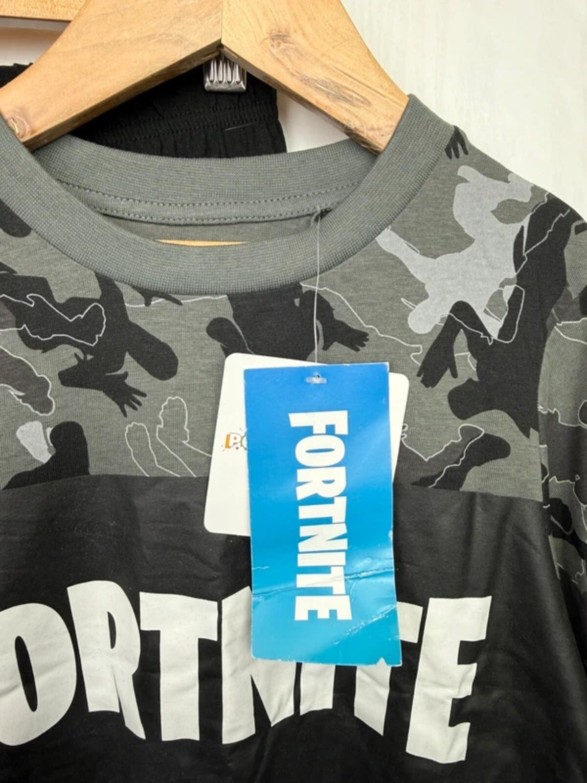 NEW Fortnite 2 Piece Pyjama Set - Boys 8-9 Years