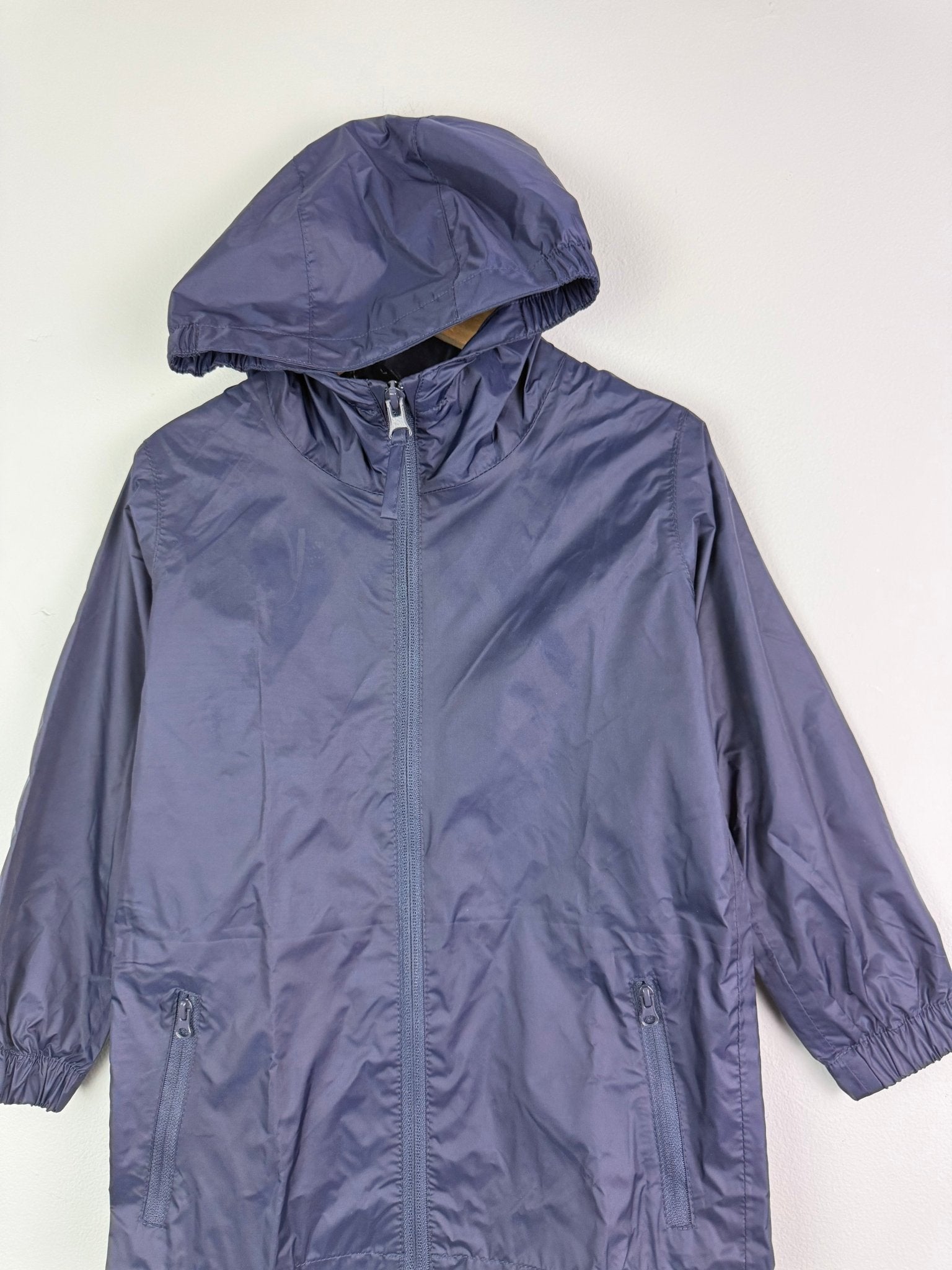 Ex Regatta Black Navy Packaway Rain Jacket - Unisex 2 - 13 Years - Discounted high street clothing for children, ladies and men including everyday wear and seasonal styles. UK online