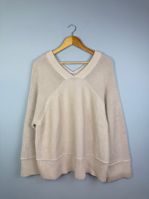 Ladies Cream Heavy Knit Cotton V - Neck Jumper - Size XL - Discounted high street clothing for children, ladies and men including everyday wear and seasonal styles. UK online
