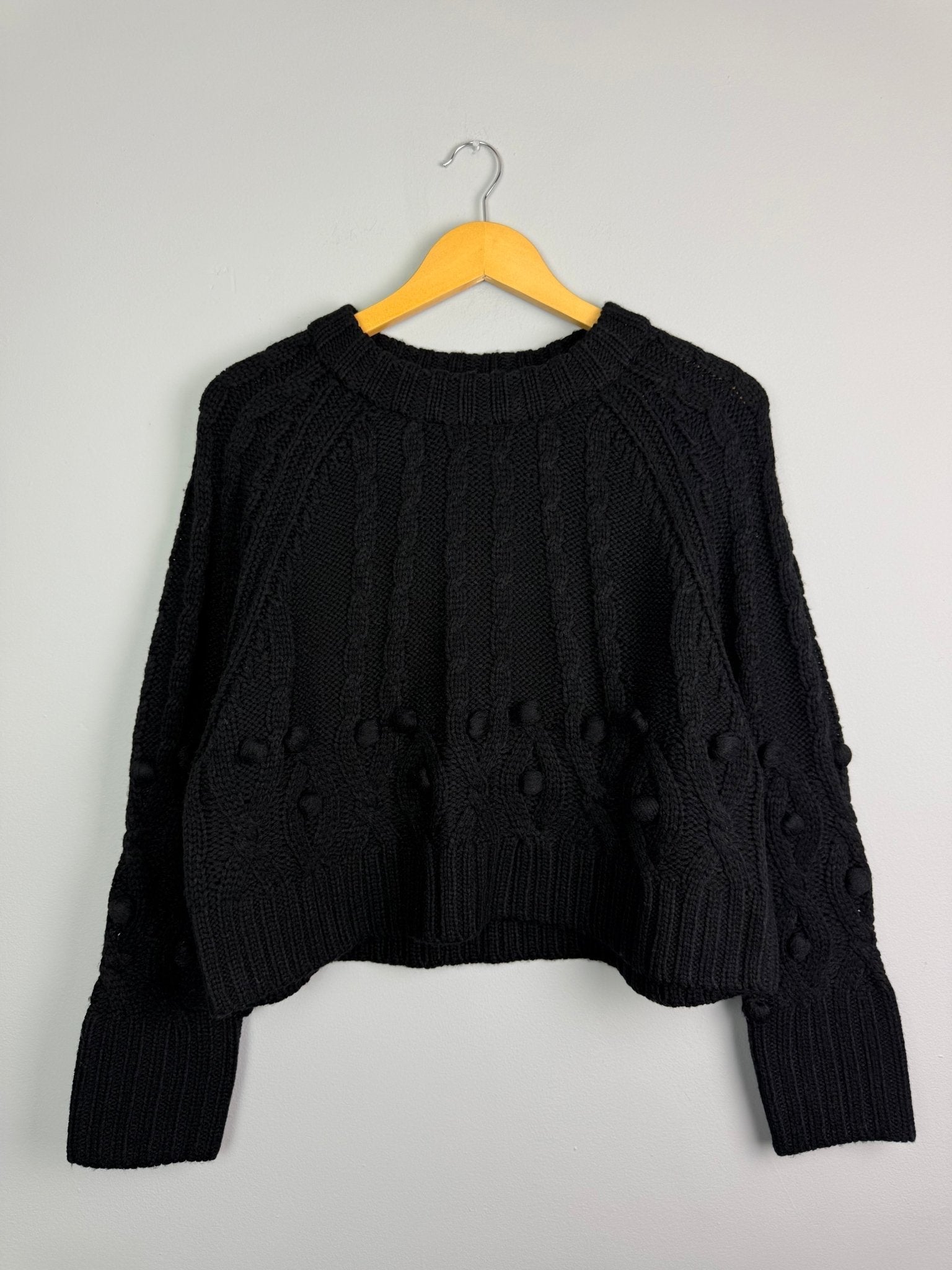 Ladies Ex RI Black Chunky Knit Cropped Jumper - Size S - Discounted high street clothing for children, ladies and men including everyday wear and seasonal styles. UK online