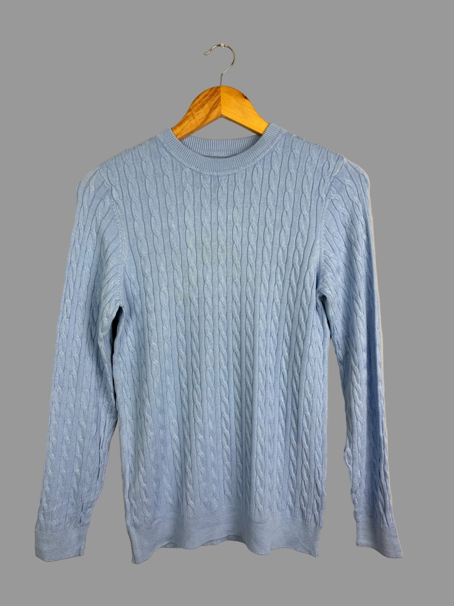 Ladies Ex RI Blue Cable Knit Jumper - Size M - Discounted high street clothing for children, ladies and men including everyday wear and seasonal styles. UK online