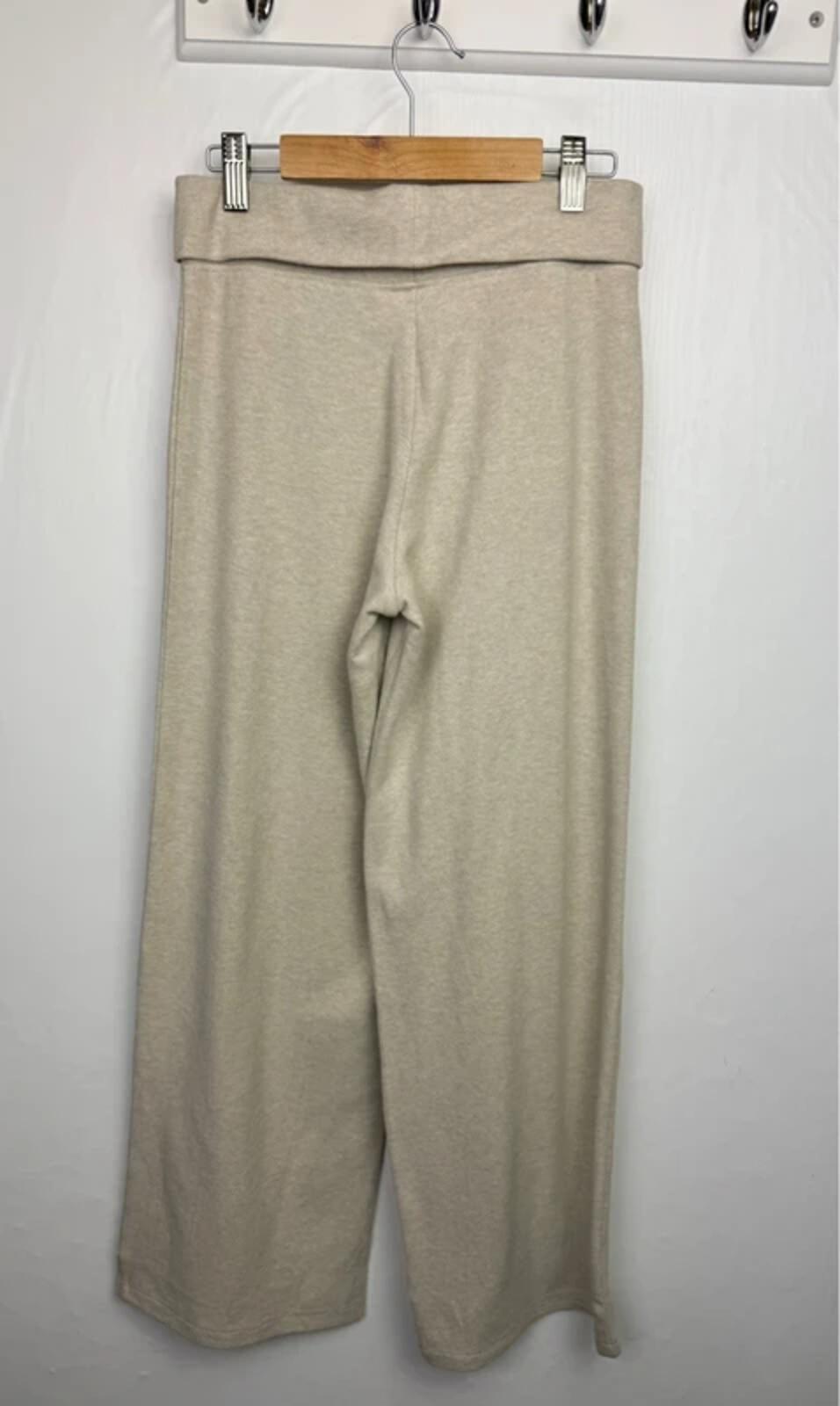 NEW Ex M&S Beige Wide Leg Fleece Leggings Joggers - Girls 13 - 14 Years - Discounted high street clothing for children, ladies and men including everyday wear and seasonal styles. UK online