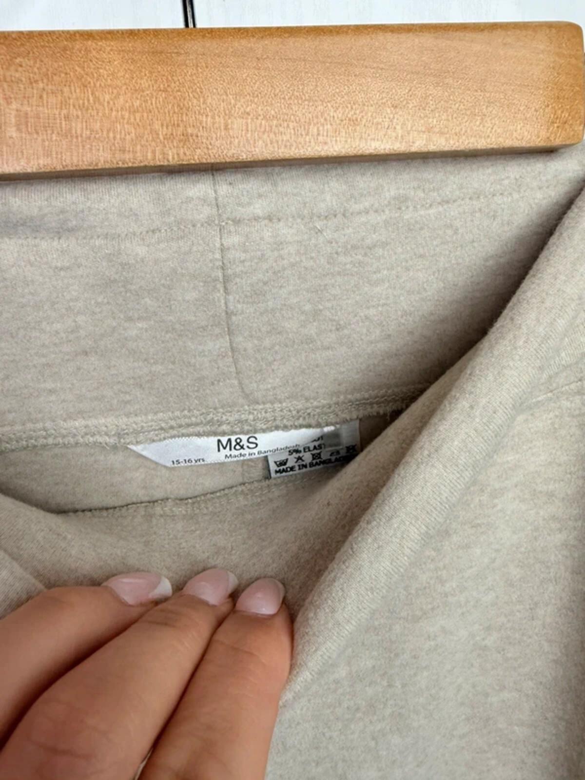 NEW Ex M&S Beige Wide Leg Fleece Leggings Joggers - Girls 15 - 16 Years - Discounted high street clothing for children, ladies and men including everyday wear and seasonal styles. UK online