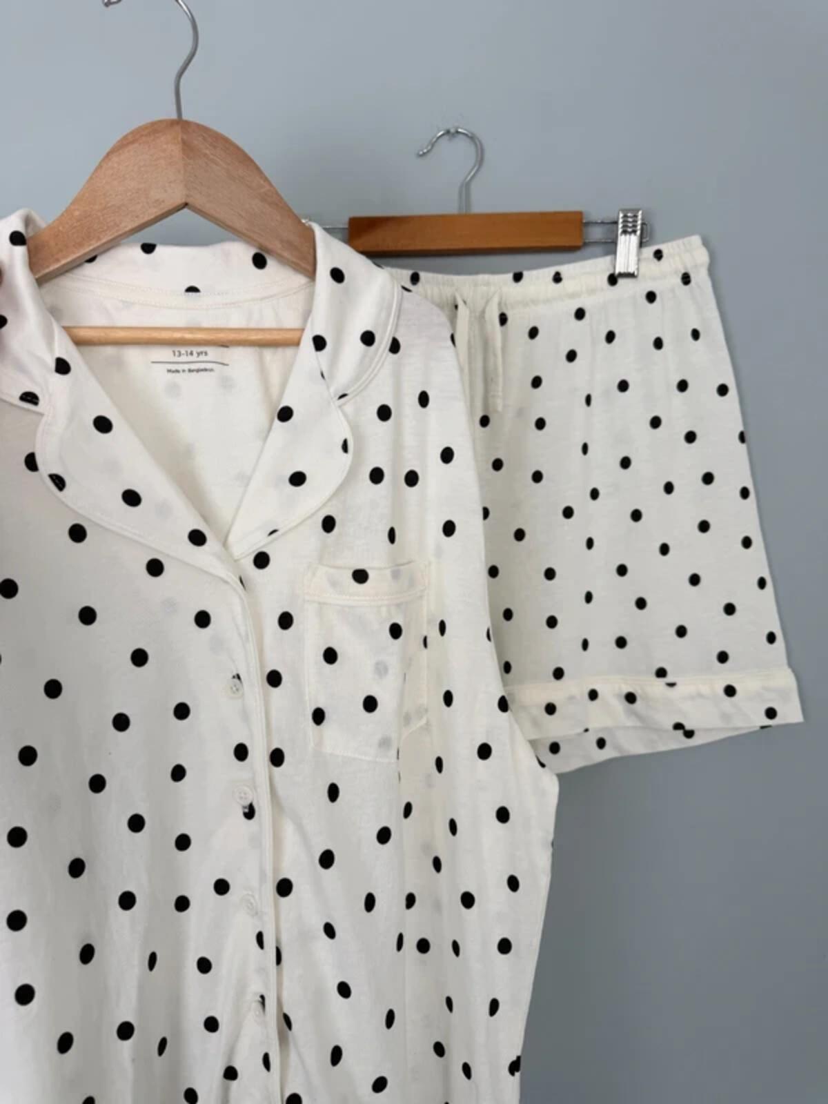 NEW Ex M&S Cream Polka Dot 2 Piece Shortie Pyjama Set - Girls 10 - 11 Years - Discounted high street clothing for children, ladies and men including everyday wear and seasonal styles. UK online