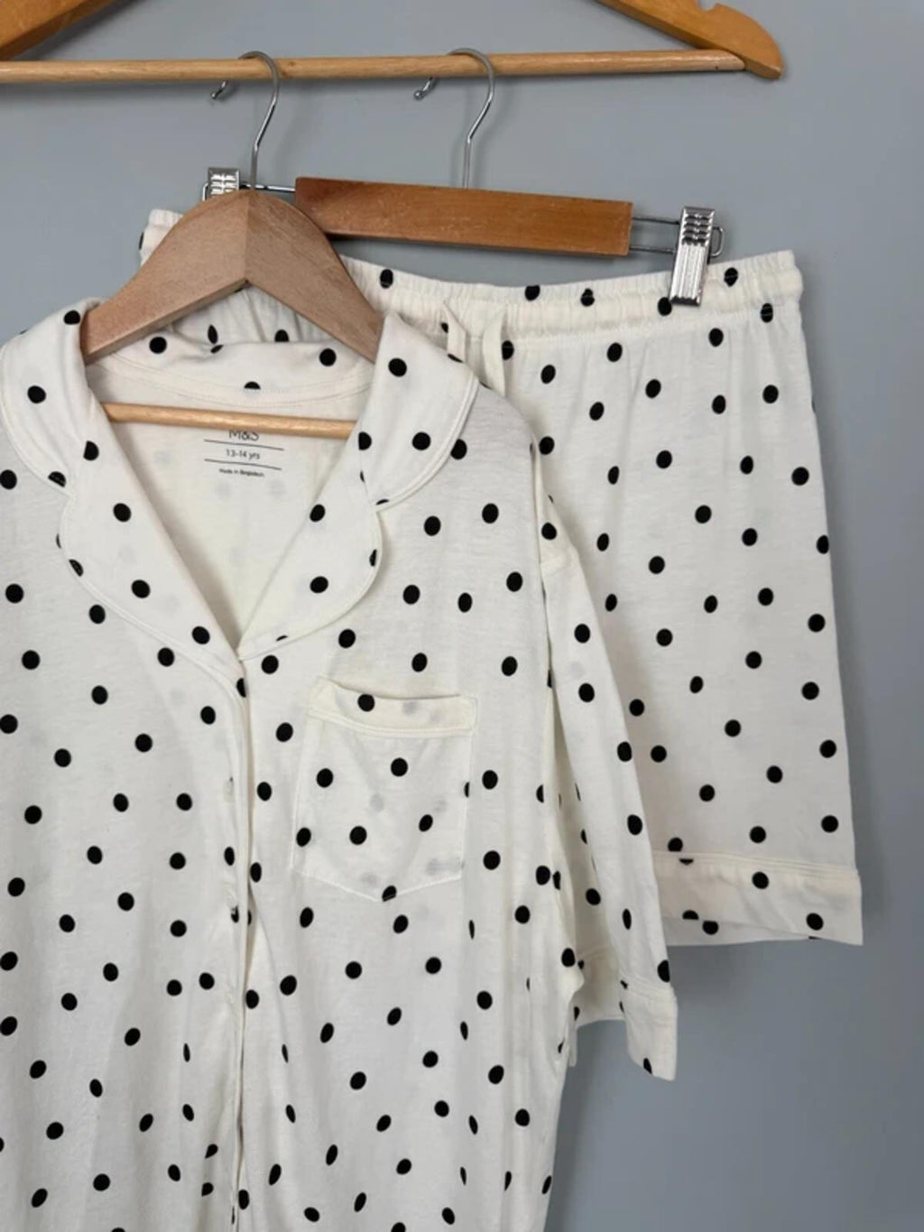 NEW Ex M&S Cream Polka Dot 2 Piece Shortie Pyjama Set - Girls 10 - 11 Years - Discounted high street clothing for children, ladies and men including everyday wear and seasonal styles. UK online