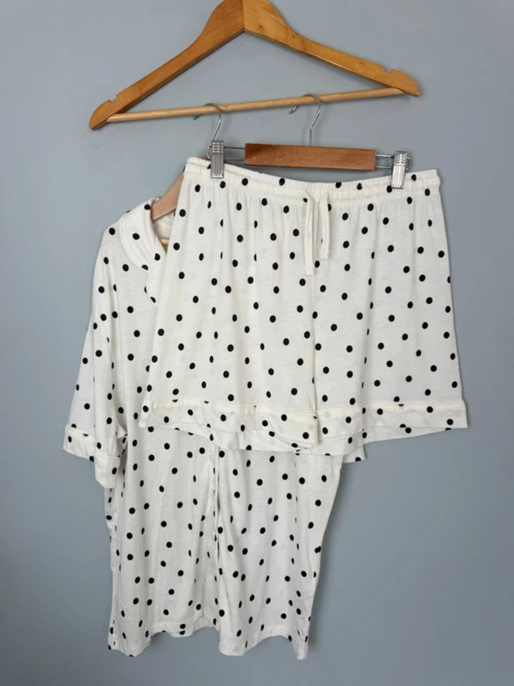 NEW Ex M&S Cream Polka Dot 2 Piece Shortie Pyjama Set - Girls 10 - 11 Years - Discounted high street clothing for children, ladies and men including everyday wear and seasonal styles. UK online