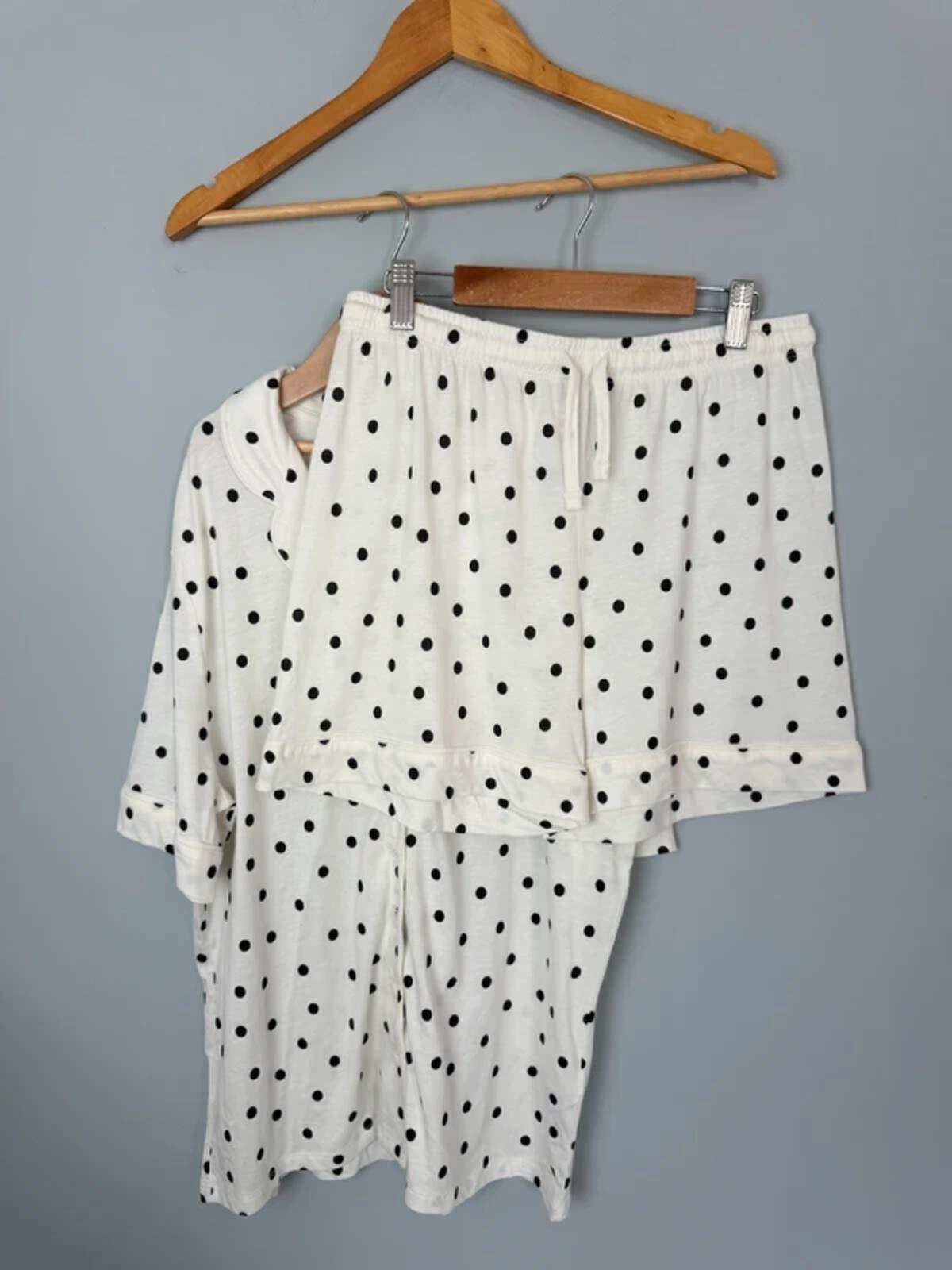 NEW Ex M&S Cream Polka Dot 2 Piece Shortie Pyjama Set - Girls 10 - 11 Years - Discounted high street clothing for children, ladies and men including everyday wear and seasonal styles. UK online