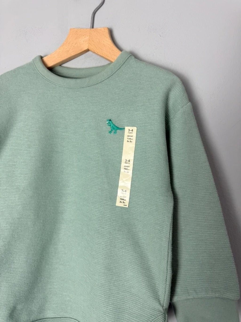 New Ex M&S Dinosaur Waffle Knit Jumper - Boys 3 - 4 Years - Discounted high street clothing for children, ladies and men including everyday wear and seasonal styles. UK online