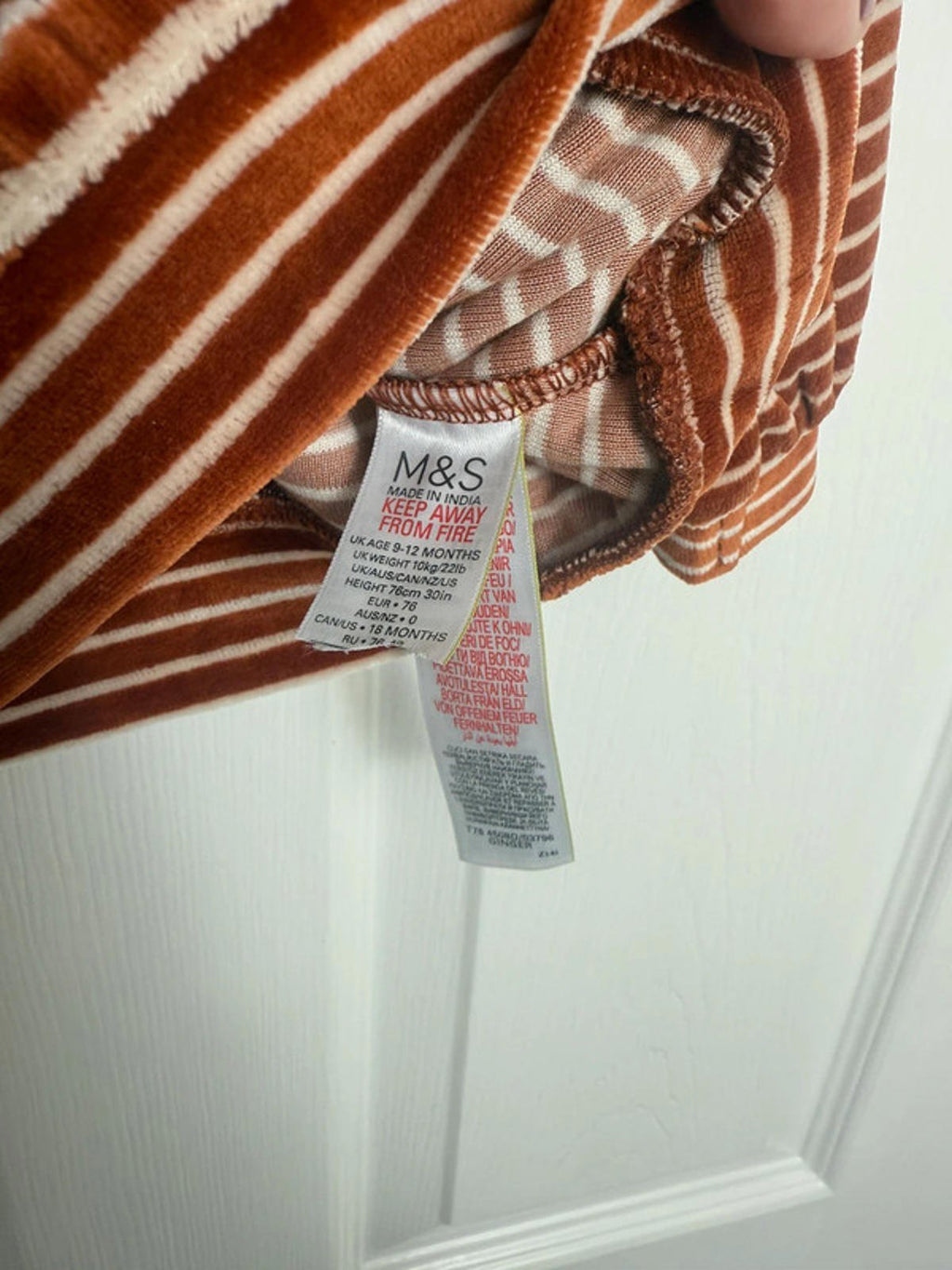 New Ex M&S Velour Crocodile Striped Jumper & Bottoms Outfit Christmas Gift 9 - 12 Months - Discounted high street clothing for children, ladies and men including everyday wear and seasonal styles. UK online