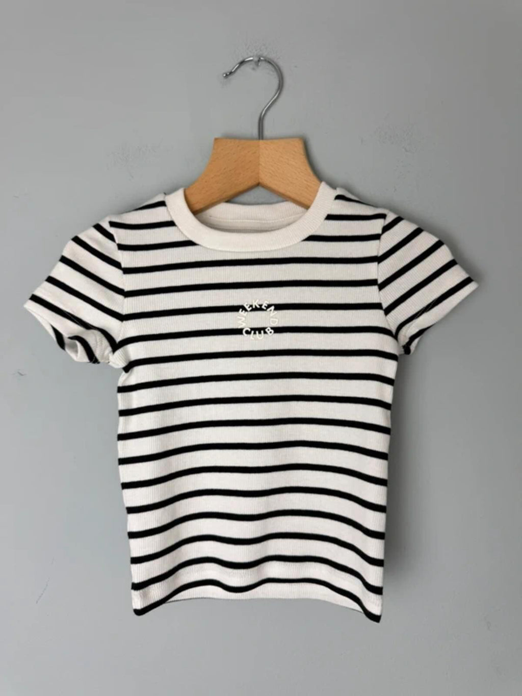 NEW Ex M&S White & Black Striped Short Sleeve Top 3 - 4 Years - Discounted high street clothing for children, ladies and men including everyday wear and seasonal styles. UK online