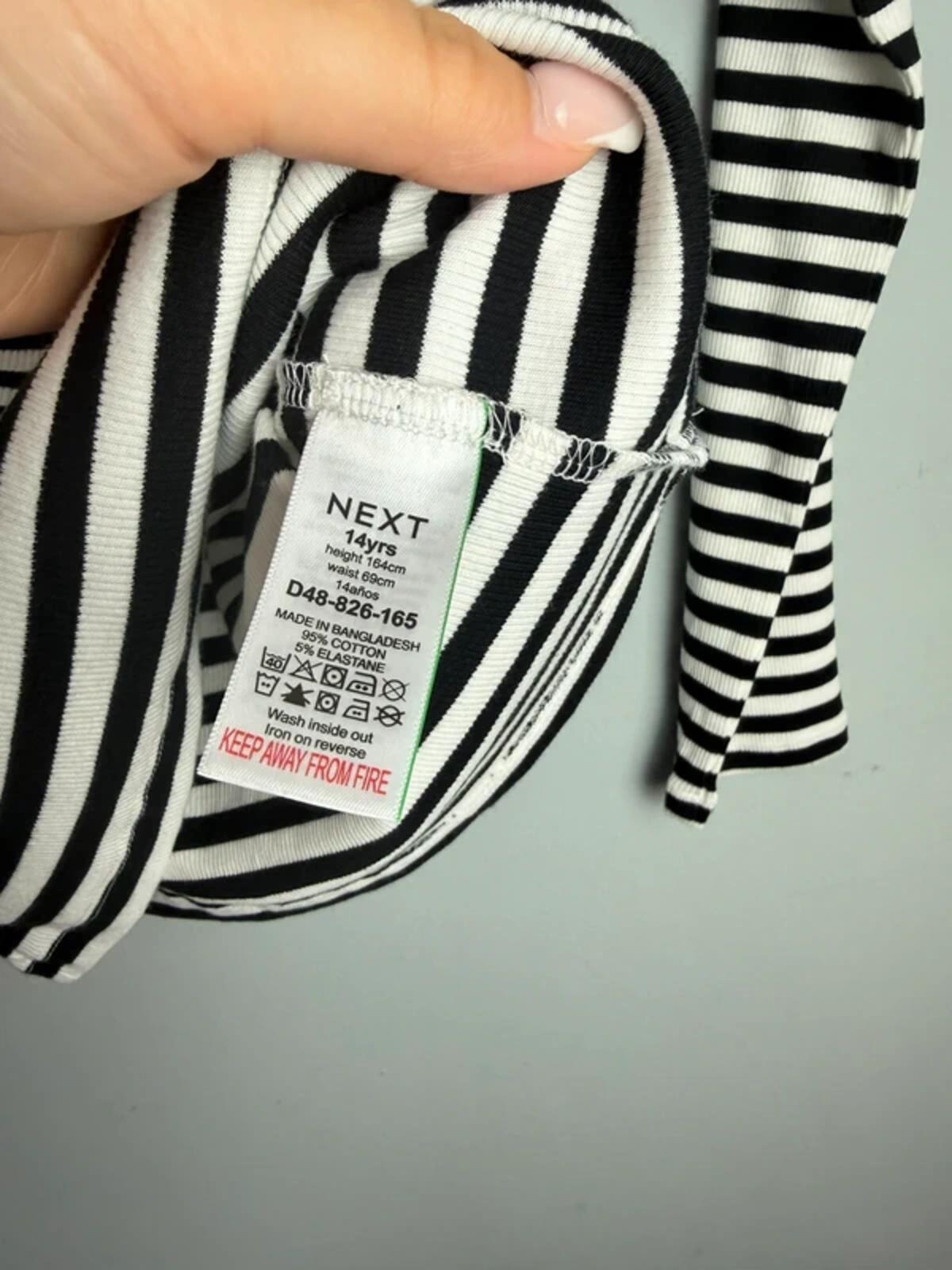 NEW Ex Next Ribbed Black & White Long Sleeve Top - Girls 14 Years - Discounted high street clothing for children, ladies and men including everyday wear and seasonal styles. UK online