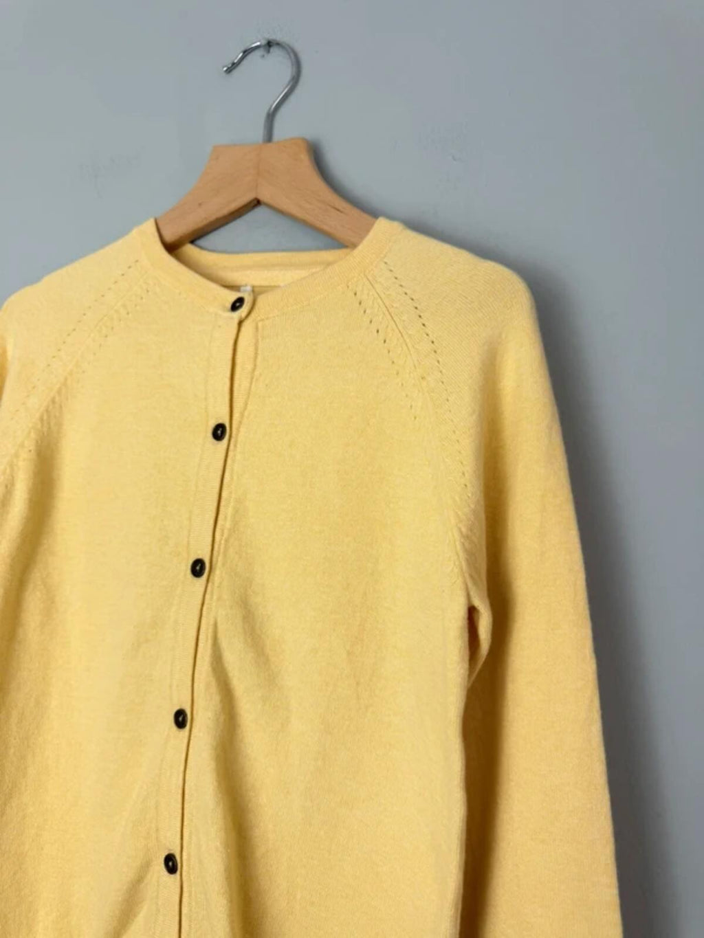 NEW Ex Next Yellow Lemon Summer Fine Knit Cardigan Girls 8 Years - Discounted high street clothing for children, ladies and men including everyday wear and seasonal styles. UK online