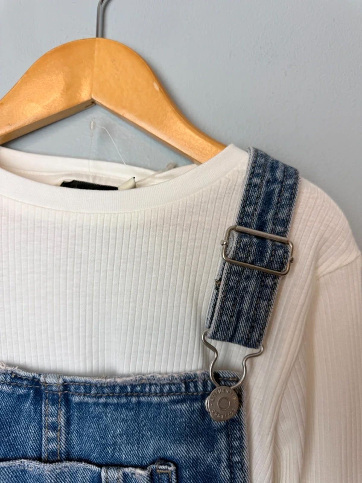 NEW George 2 Part Denim Dungaree Dress & White Ribbed Long Sleeve Top Outfit Size 8 - 9 Years Girls - Discounted high street clothing for children, ladies and men including everyday wear and seasonal styles. UK online