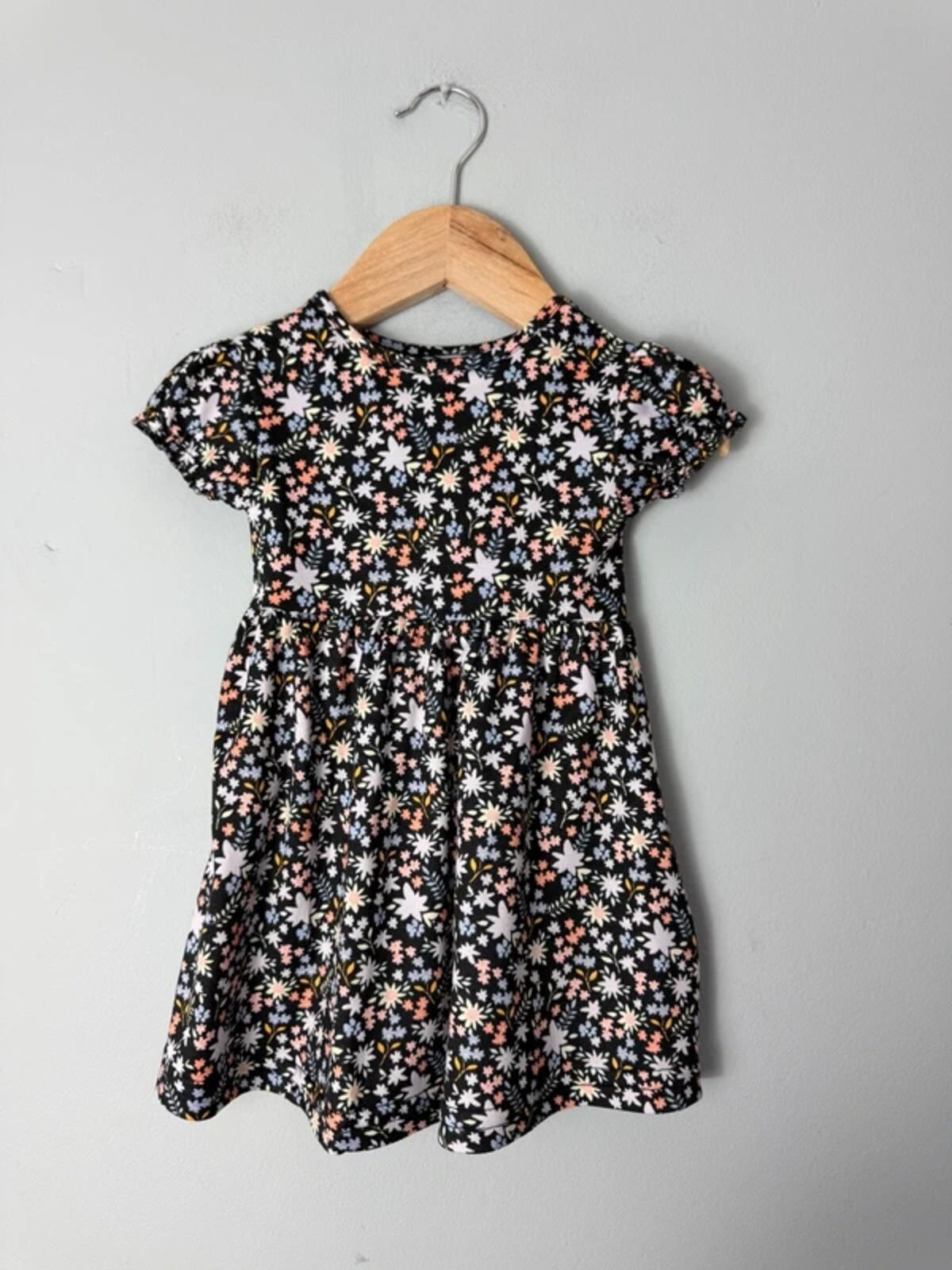 NEW Picapino Black Floral Ditsy Print Short Sleeve Dress - Girls 12 Months - Discounted high street clothing for children, ladies and men including everyday wear and seasonal styles. UK online