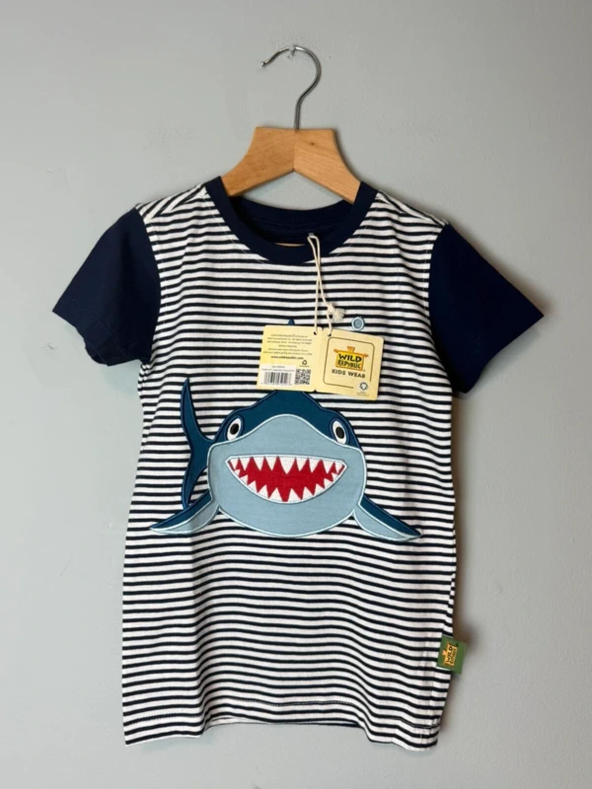 NEW Wild Republic Organic Cotton Appliqué Shark - Top Boys Girls 2 Years - Discounted high street clothing for children, ladies and men including everyday wear and seasonal styles. UK online