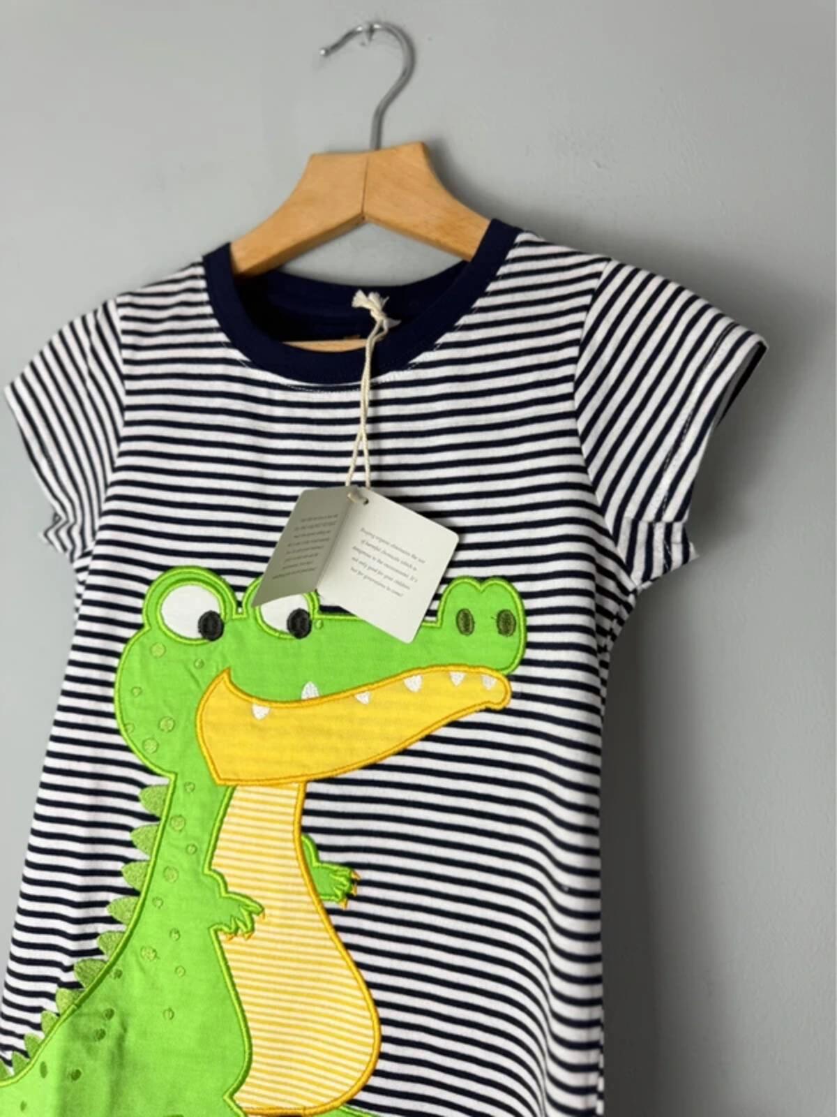NEW Wild Republic Organic Cotton Crocodile Appliqué Top - Boys 6 Years - Discounted high street clothing for children, ladies and men including everyday wear and seasonal styles. UK online