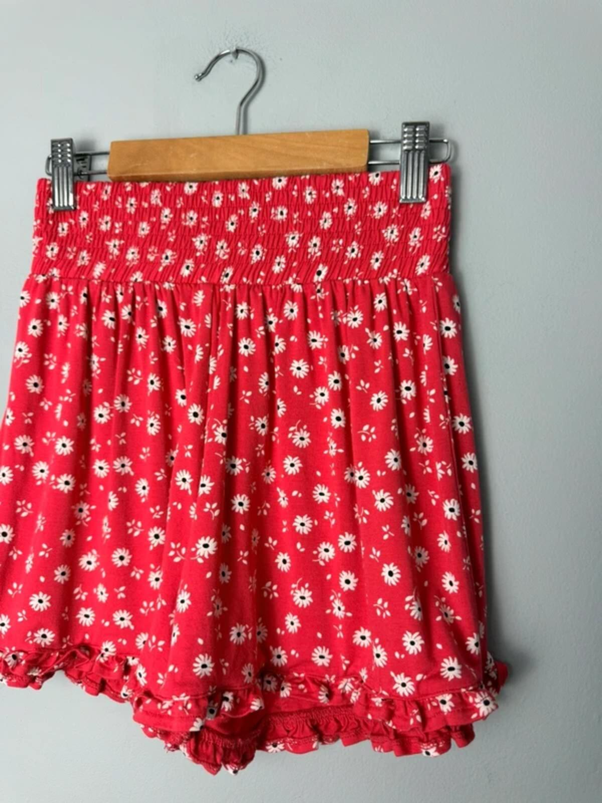 Next Red Floral Ruched Waist Shorts with Ruffle Border - Girls 9 Years - Discounted high street clothing for children, ladies and men including everyday wear and seasonal styles. UK online