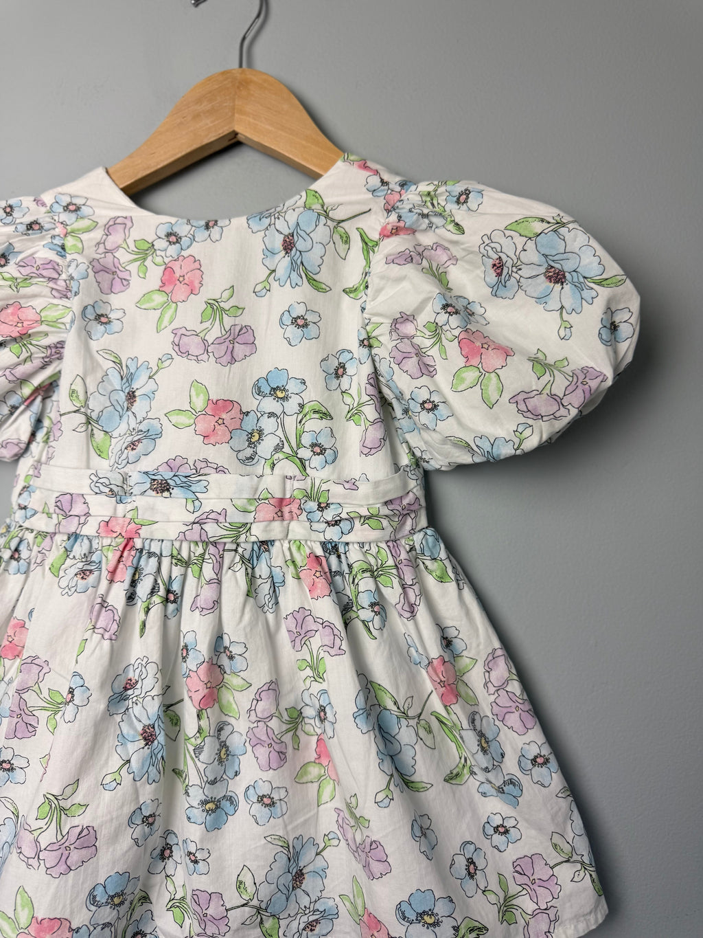 Primark Floral Puff Sleeve Dress - Girls 12 - 18 Months - Discounted high street clothing for children, ladies and men including everyday wear and seasonal styles. UK online