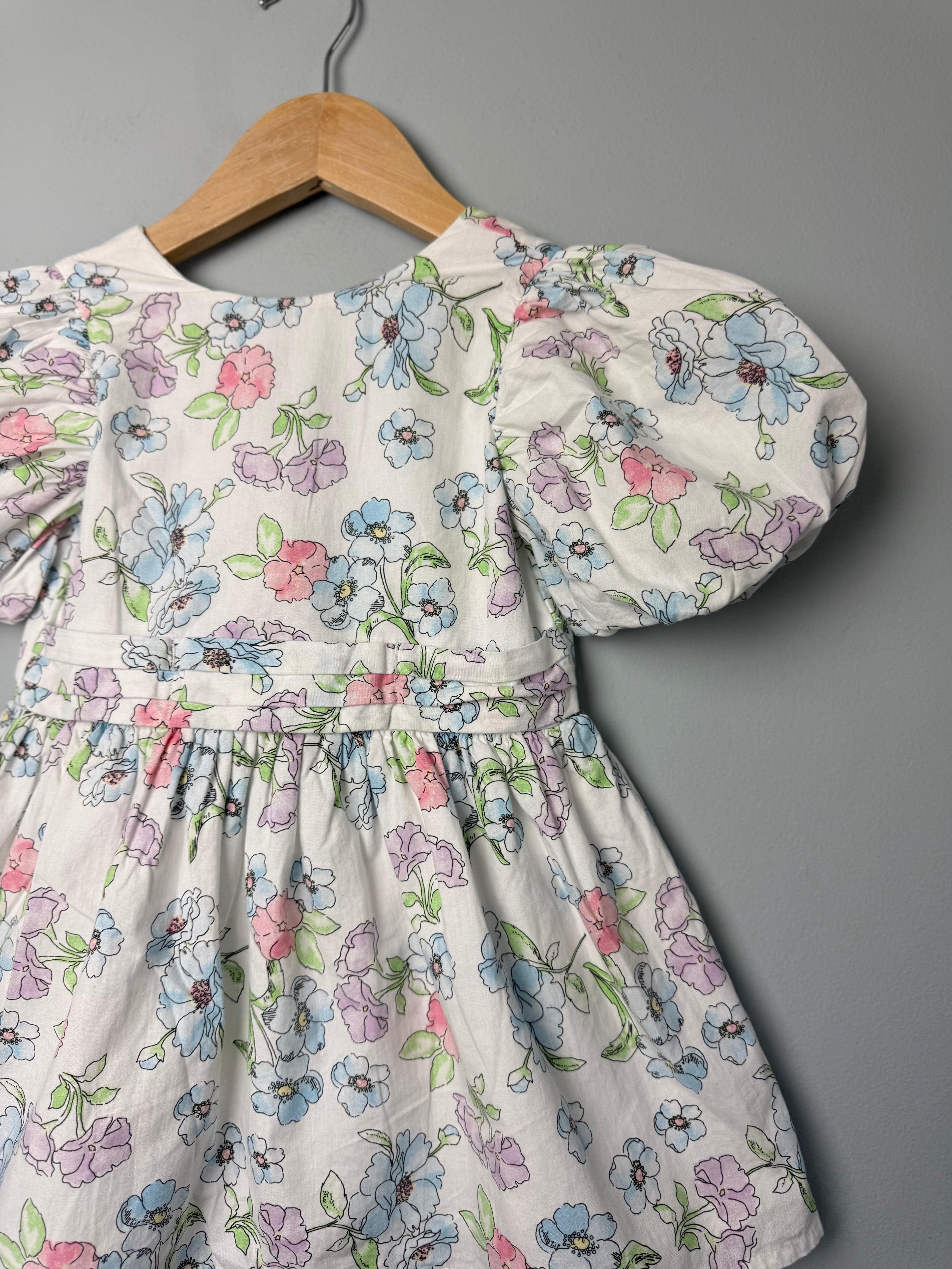 Primark Floral Puff Sleeve Dress - Girls 12 - 18 Months - Discounted high street clothing for children, ladies and men including everyday wear and seasonal styles. UK online