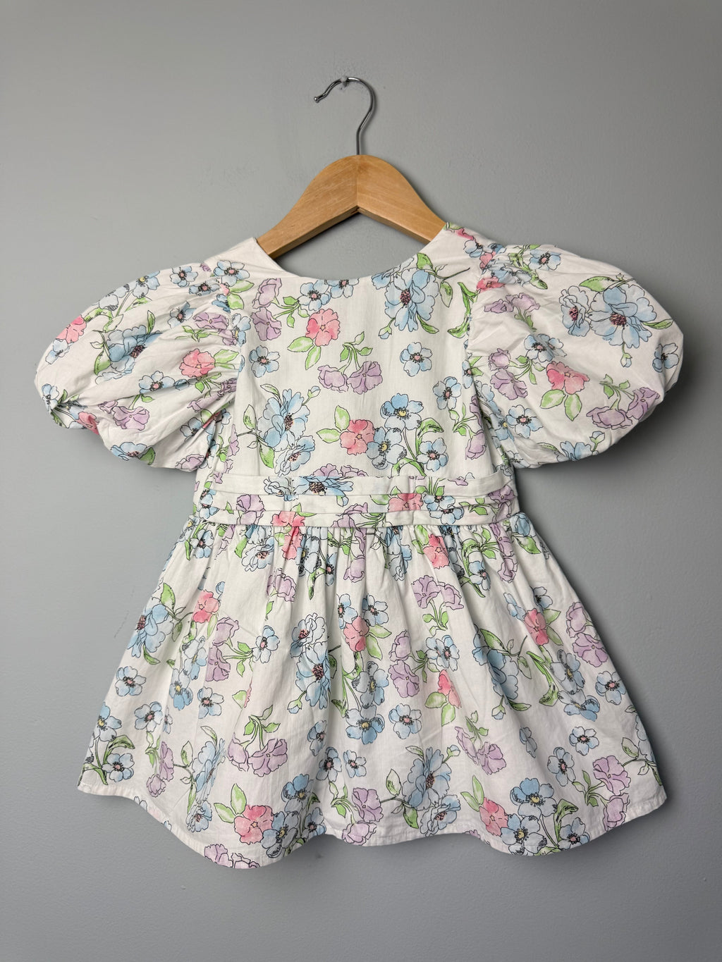 Primark Floral Puff Sleeve Dress - Girls 12 - 18 Months - Discounted high street clothing for children, ladies and men including everyday wear and seasonal styles. UK online