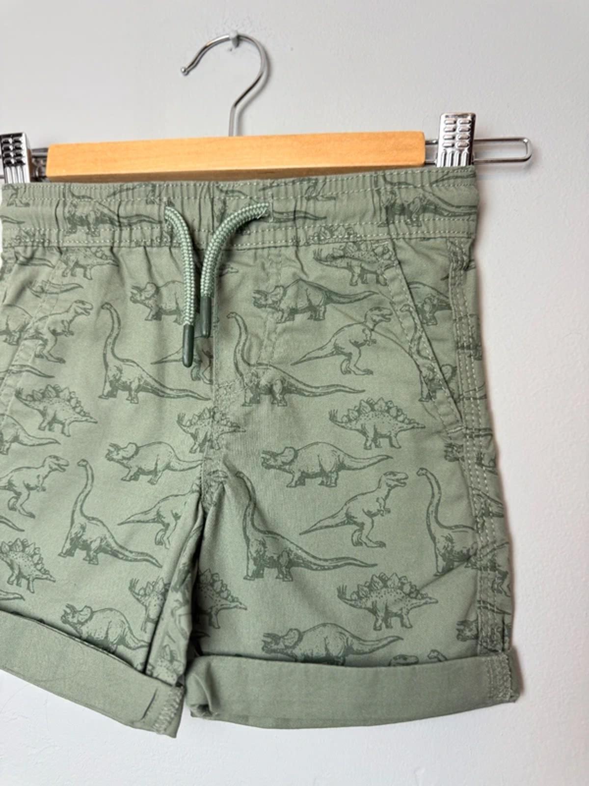 Primark Khaki Green Dinosaur Chino Shorts with Drawstring Boys 18 - 24 Months - Discounted high street clothing for children, ladies and men including everyday wear and seasonal styles. UK online