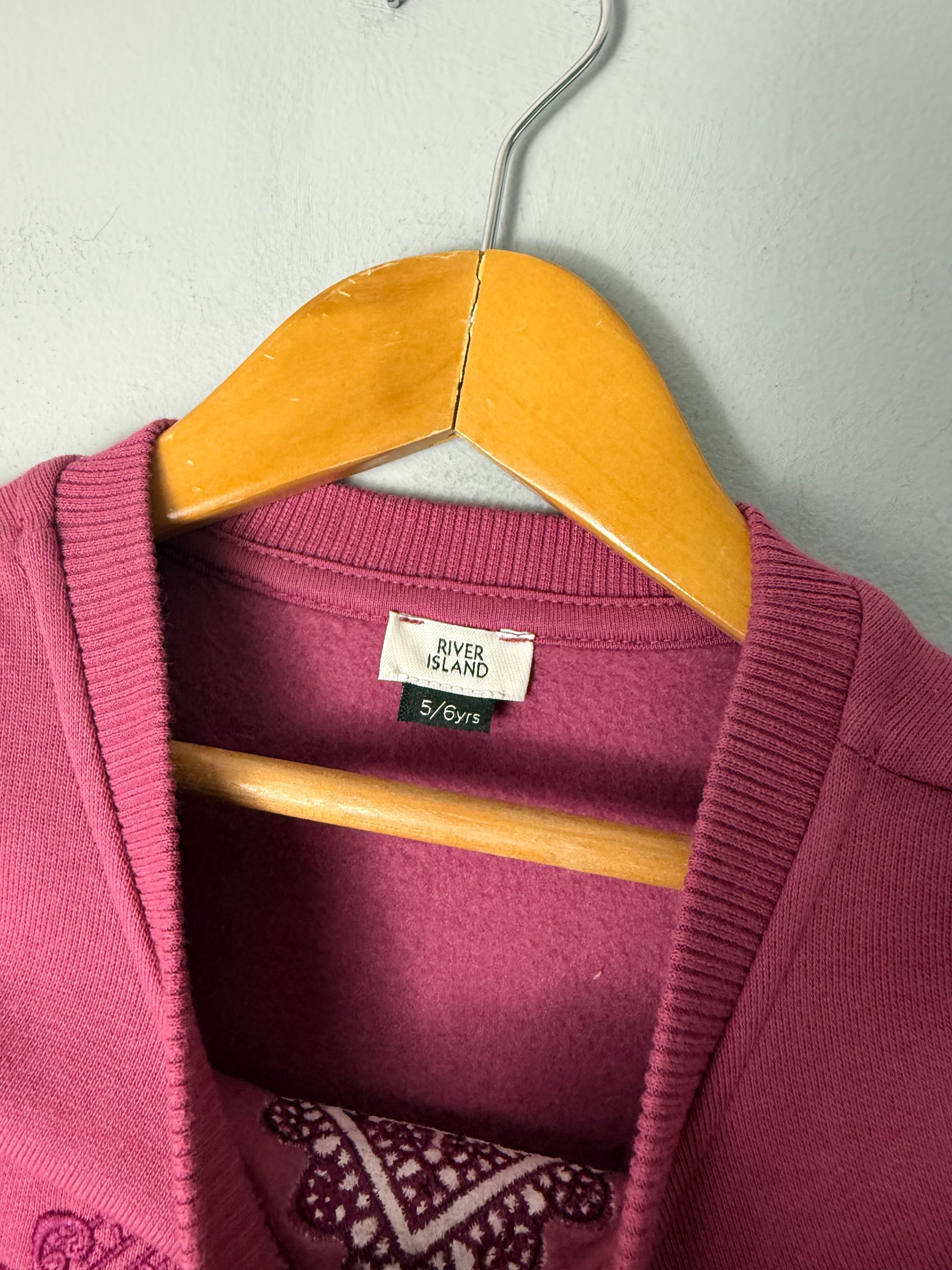 River Island Burgundy Sweater - Girls 5 - 6 Years - Discounted high street clothing for children, ladies and men including everyday wear and seasonal styles. UK online