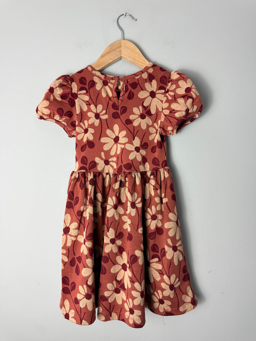 TAHARI Floral Short Sleeve Dress - Girls 6 Years - Discounted high street clothing for children, ladies and men including everyday wear and seasonal styles. UK online