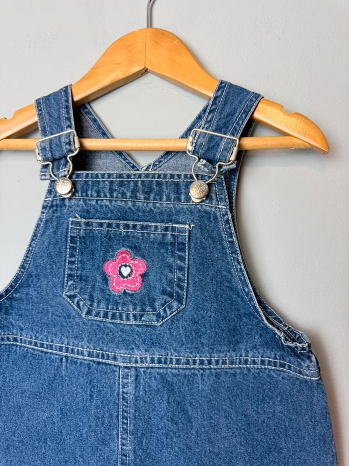 Vintage Teddy Togs Floral Frayed Hem Denim Pinafore Dungaree Dress Girls 18 - 23 Months - Discounted high street clothing for children, ladies and men including everyday wear and seasonal styles. UK online